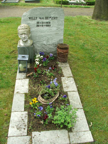 Bestand:Willy van Hemert 2.jpg