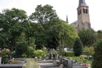 Parochiekerk H. Antonius Abt, Begraafplaats (Terheijden).jpg