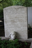 Adrienne van Vriesland-Canivez.jpg